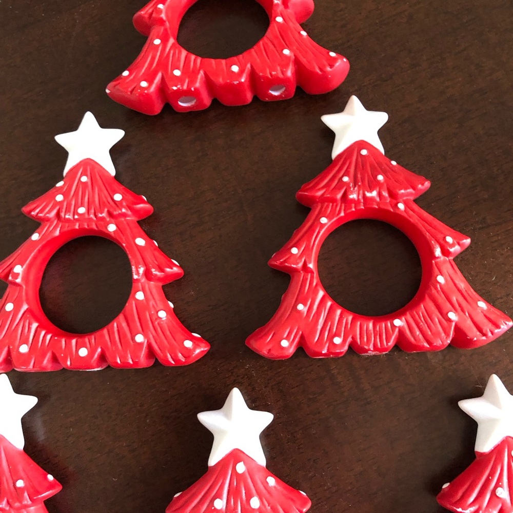 Six Christmas Tree Napkin Rings - Picture 6 of 8
